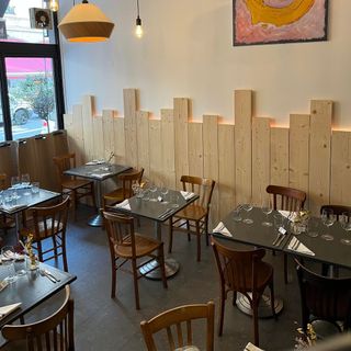 Bistro B - 9