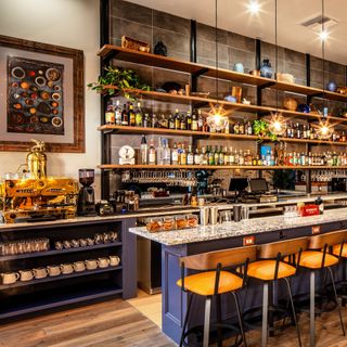 Stage Kitchen & Bar - 8