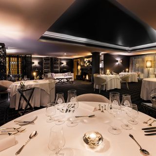 Oswald's Gourmetstube - 1