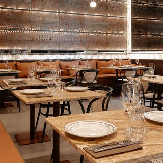SMØR Bistro - 13