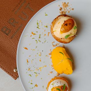 Brut, Table de saison - 2