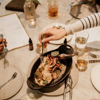 Easy Bistro - 3