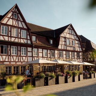 Goldene Sonne - 8
