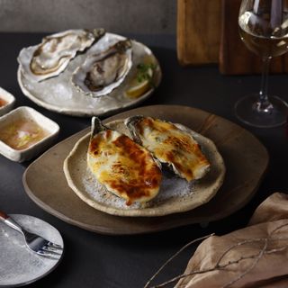 Cru Steakhouse - 4