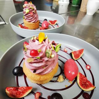 Une Table à Deux - 4