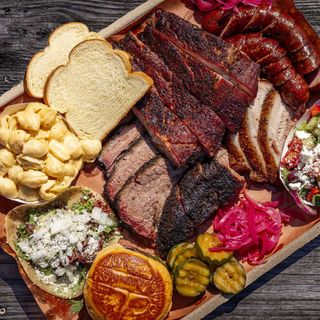 Dampf Good BBQ - 6