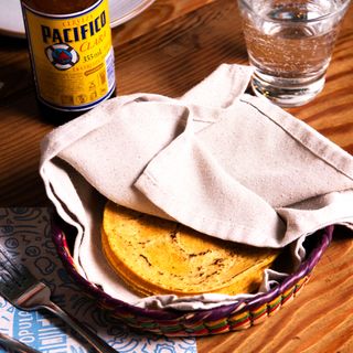 La Popular Taqueria - 11