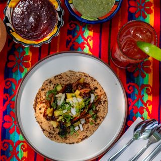 Taqueria Chingón - 11