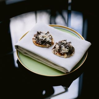 LOUIS restaurant - 18