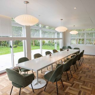 Restaurant 12 - 2