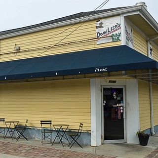 Domilise’s Po-Boy & Bar - 1