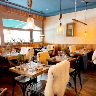 Brasserie Uno - 6